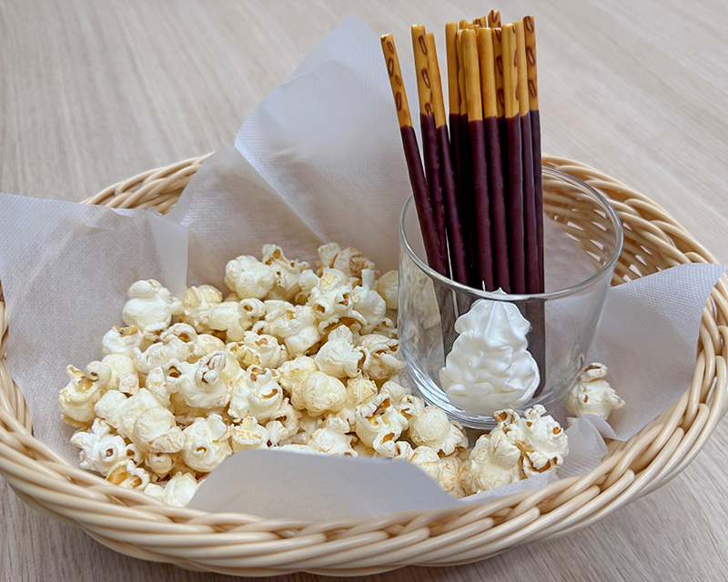 ポッキー＆ポップコーン